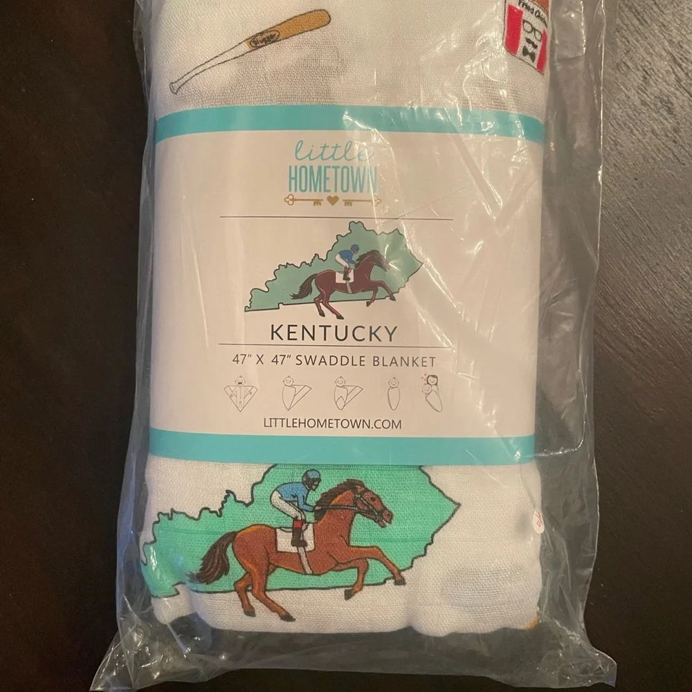 Little Hometown “Kentucky” Swaddle Blanket & Burp Cloth Set